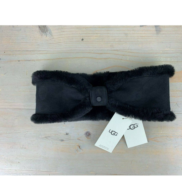 UGG Accessories Ugg Sheepskin Bow Headband Black With Black Logo